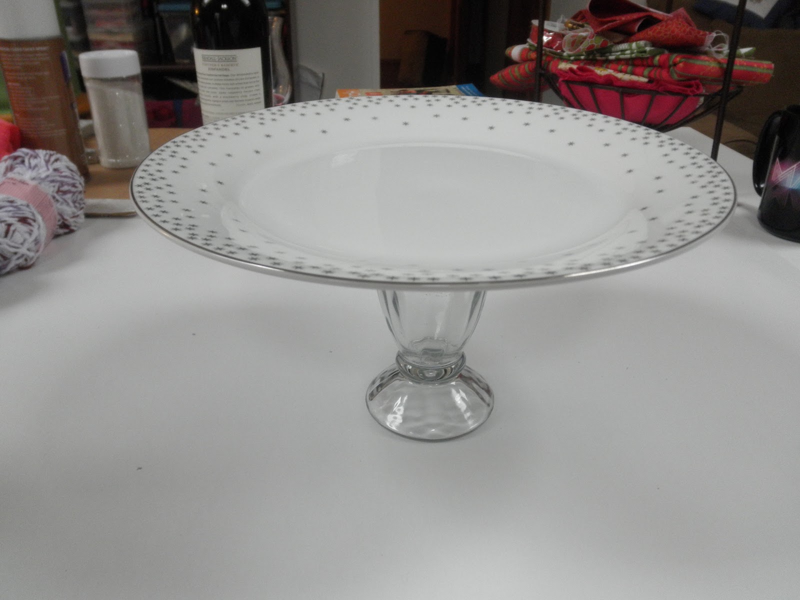 Sew Divertimento DIY Cake Stand / Serving Tray
