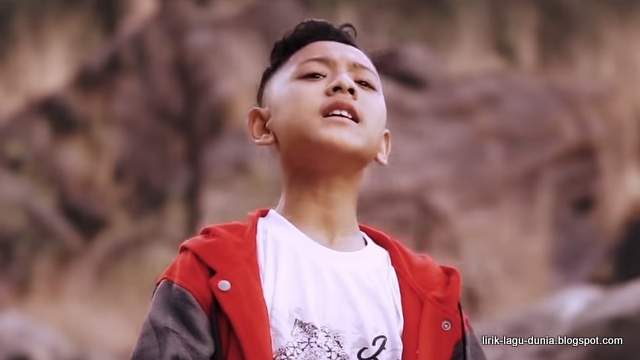 Lirik Lagu Daeren Okta - Sendiri Tanpa Cintamu Lirik Lagu Daeren Okta - Sendiri Tanpa Cintamu