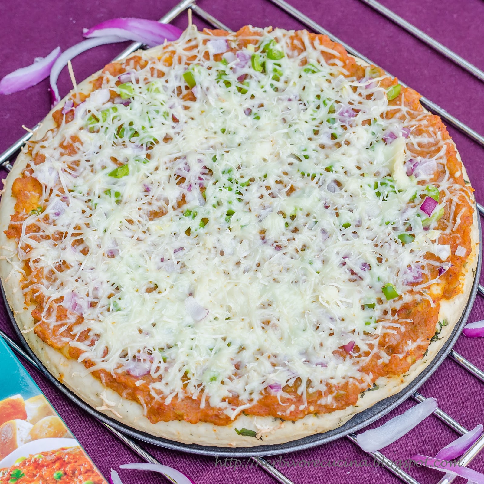 Herbivore Cucina: Pav Bhaji Pizza