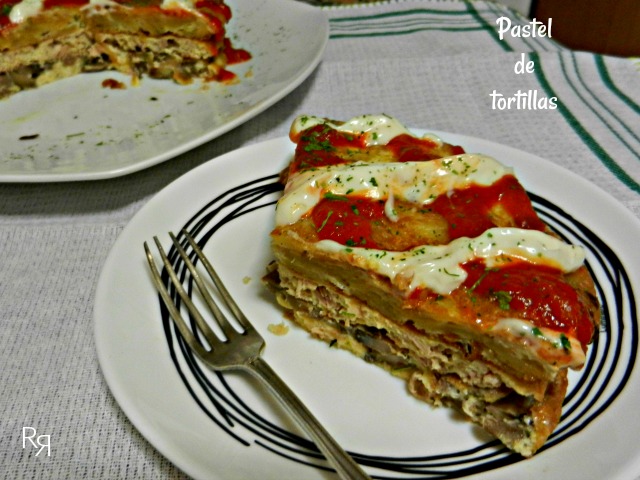 "Pastel de tortillas"
