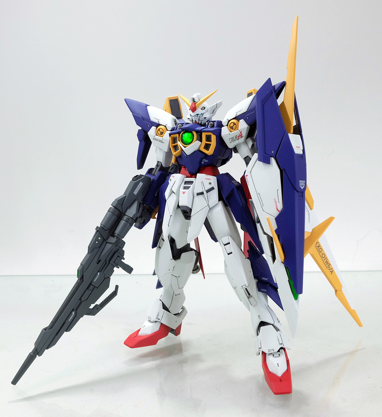 国産品 MG ガンダムフェニーチェリナーシタアルバ - プラモデル 大阪売り出し MG プレミアムバンダイ限定 ガンダムフェニーチェリナーシタアルバ プラモデル