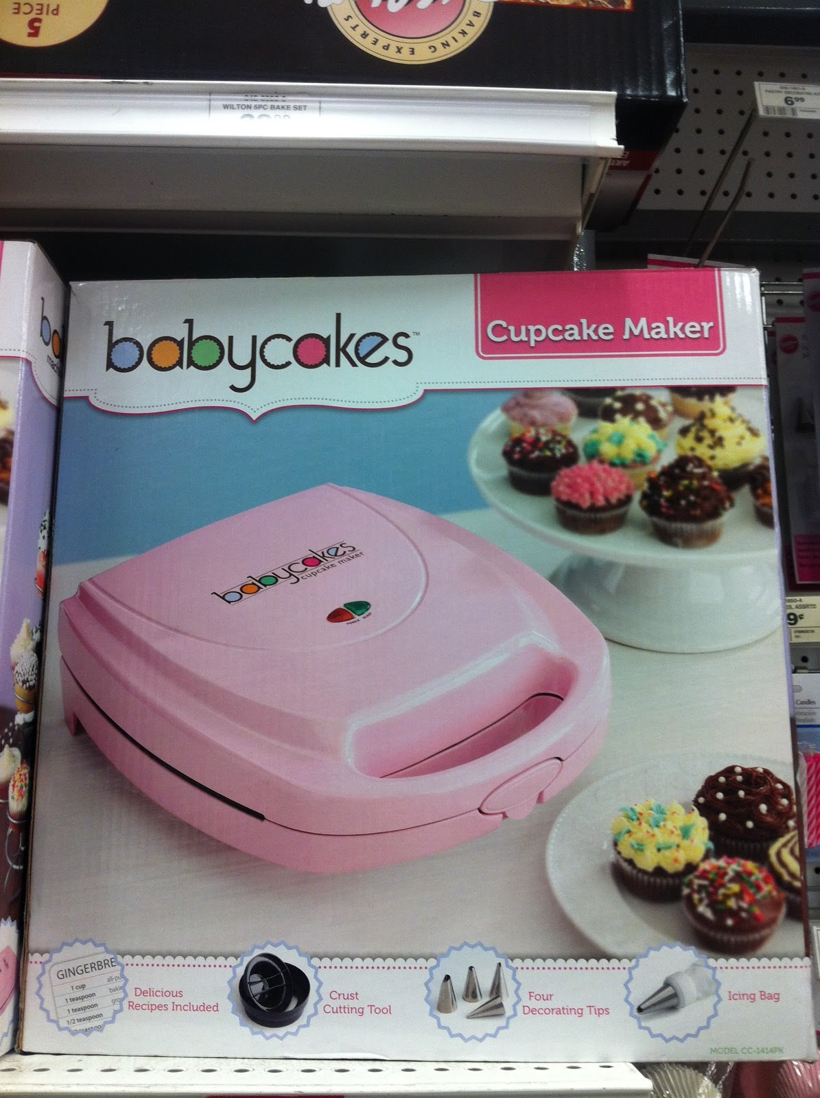 VanillaBlonde...} The best appliance Ever! The Mini Cupcake maker