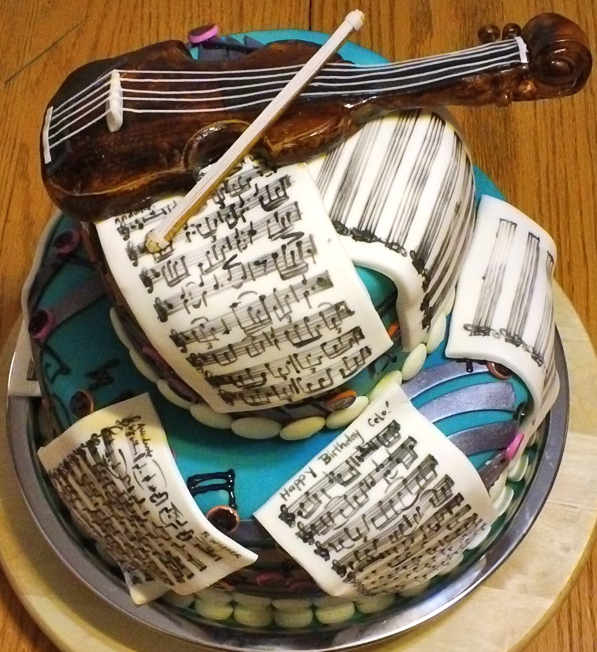 Debbie's Little Cakes Celo's Violin