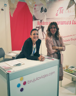 Marta y Elvira en expobodas BEC Barakaldo Marta y Elvira en expobodas BEC Barakaldo