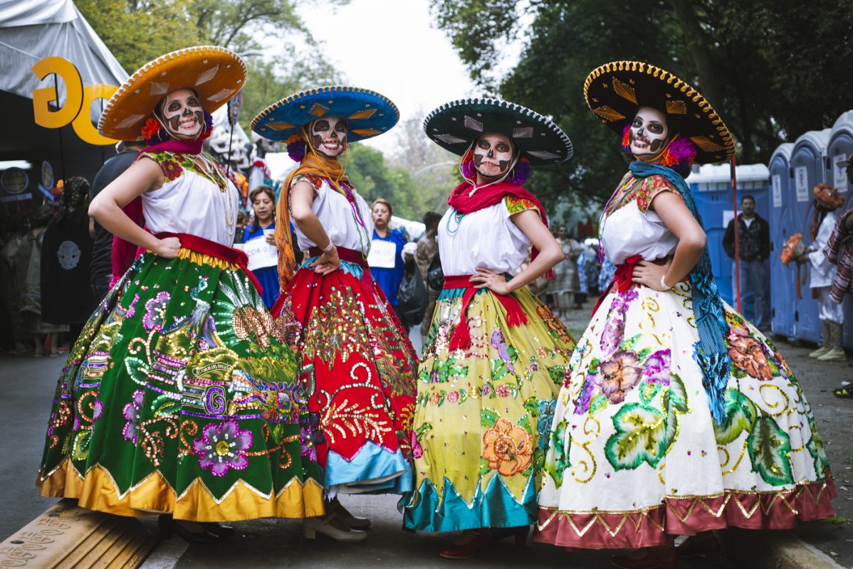 Desfile del día de muertos en México 2 Nov 2019