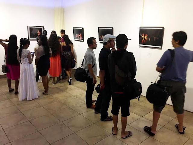 Fotografi Pertunjukan Imaginari - teraSeni Fotografi Pertunjukan Imaginari - teraSeni