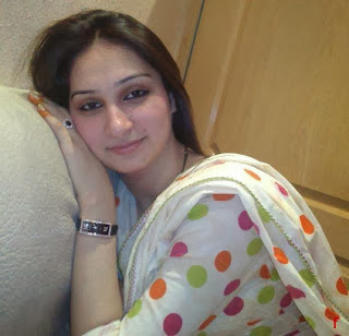 Divorced Pakistani Women Sabeen 