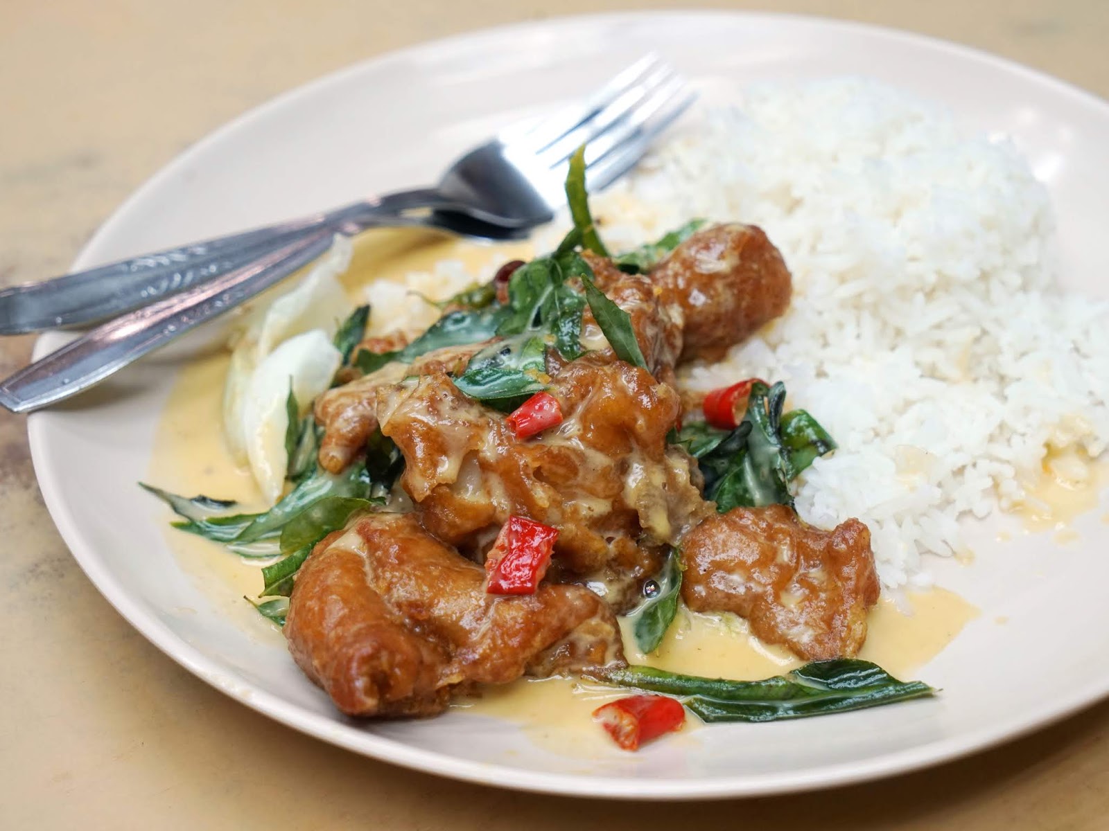 PinkyPiggu BEST Salted Egg Rice In Singapore! Chicken, Pork, & Halal