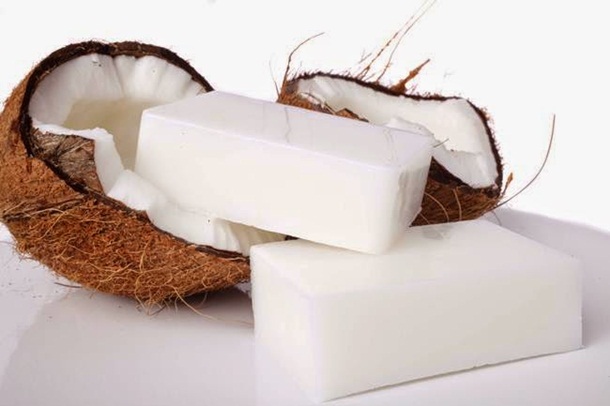 Sabão de coco ajuda a eliminar a seborreia Sabão de coco ajuda a eliminar a seborreia