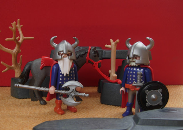 Playmobil custom knights