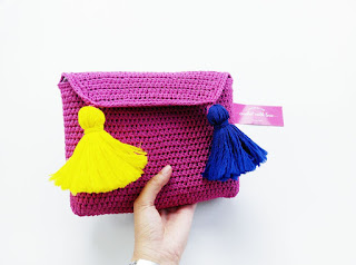 tas rajut tassel, crochet tassel, crochet tassel clutch, crochet clutch tassel, dompet rajut tassel, clutch rajut, clutch rajut tassel, dompet rajut rumbai