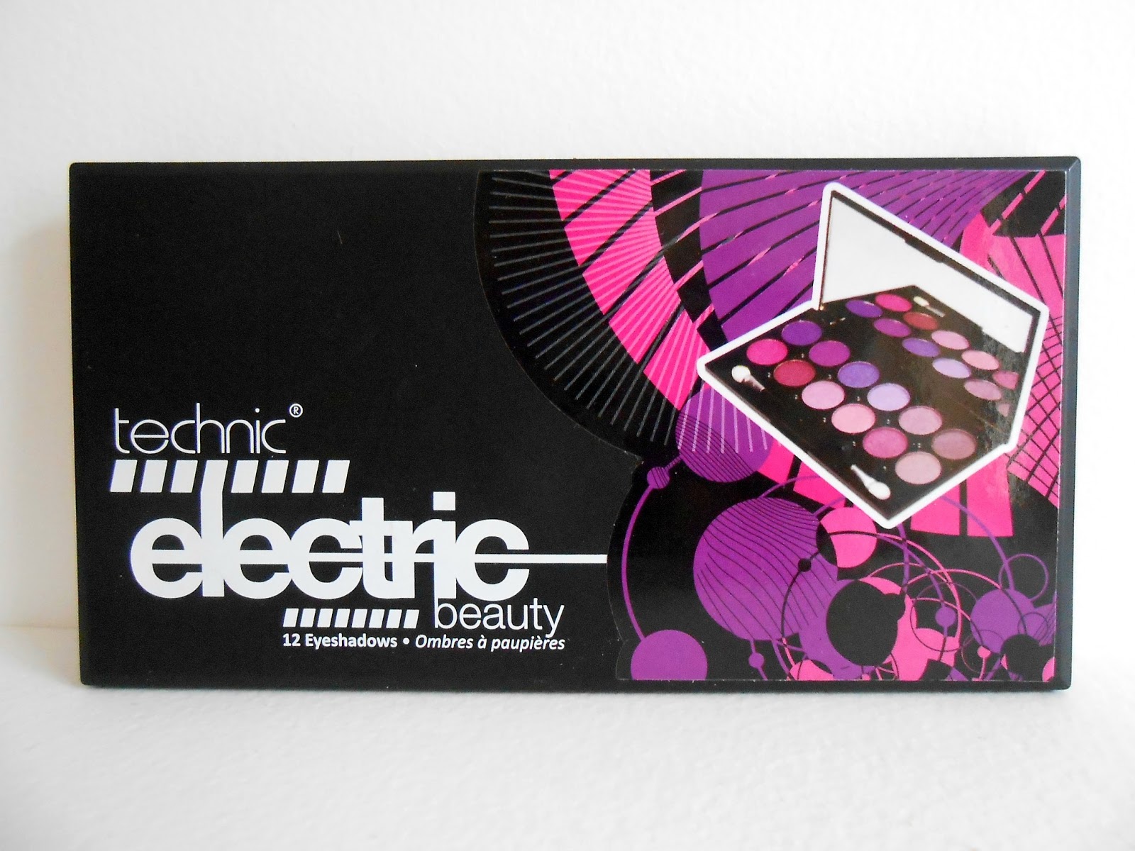 Peachy Curves Review and Swatches Technic Electric Beauty Ultra
