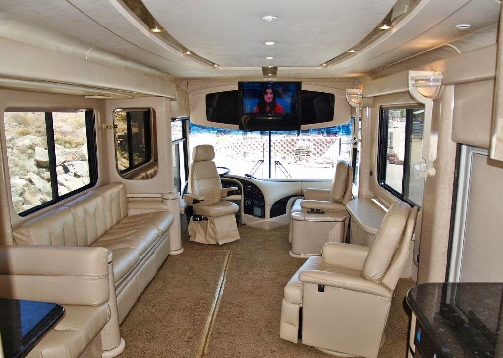 1997 Newell 45' with phantom slide out room Nice To Own RV