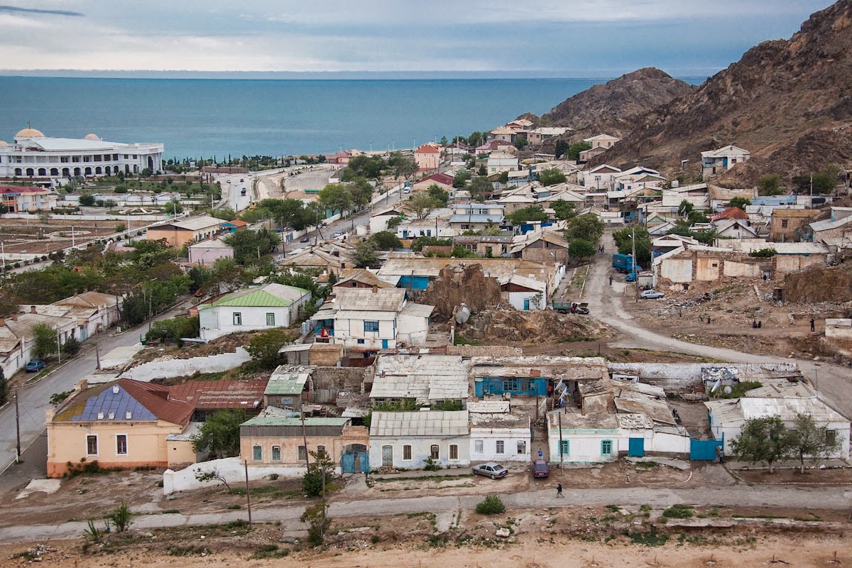 красноводск как сейчас называется. туркмения красноводск черемушки. город красноводск туркменистан. город красноводск туркменбаши. красноводск как сейчас называется.