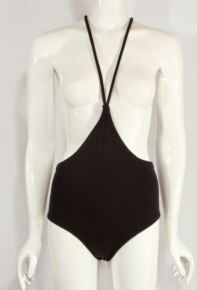 monokini swimwear