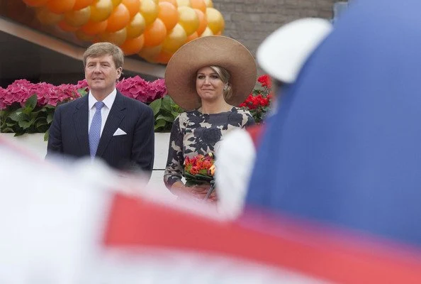 King Willem-Alexander and Queen Maxima visit the province of Gelderland during their tour through the Netherlands as new King and Queen