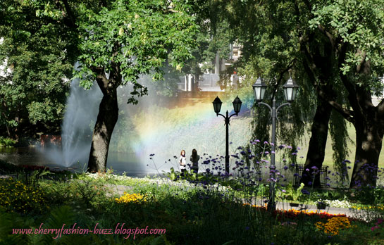 Rainbow fountain, Riga central park, Park, Rainbow, Fountain