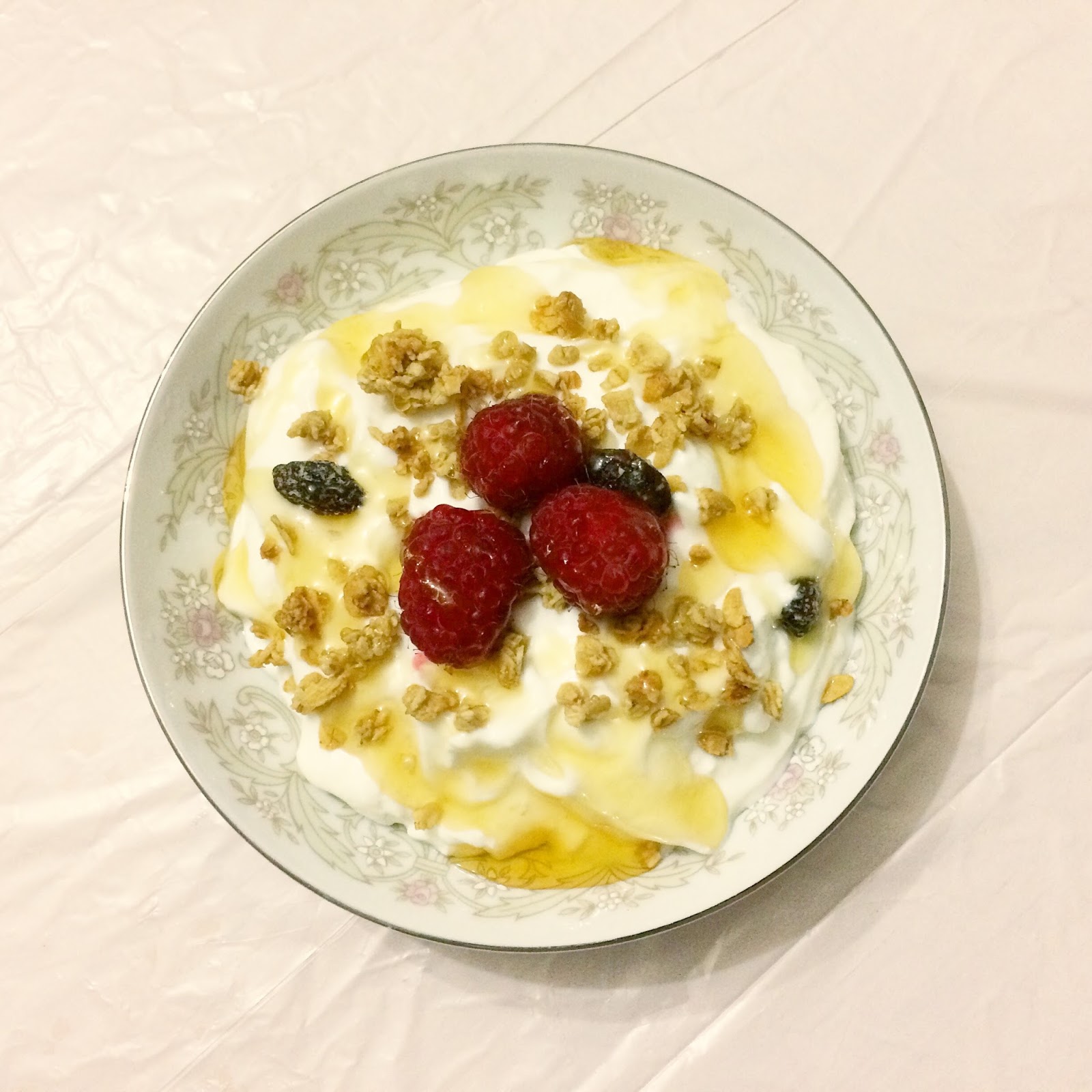 Fiorella Lifestyle, Travel & Beauty How to Make Plain Yogurt