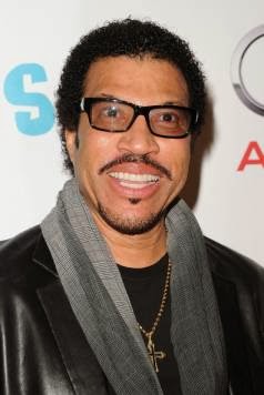 wal-mart: Lionel Richie net worth