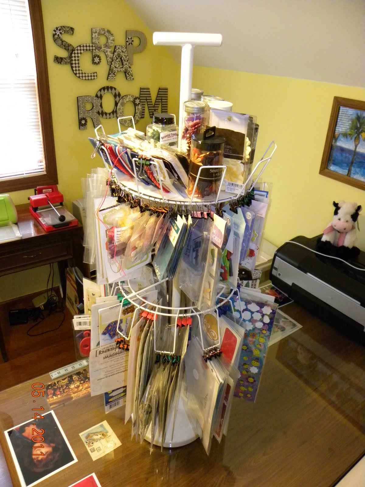 Diary of a Scrapbook Addict: Homemade Clip it Up
