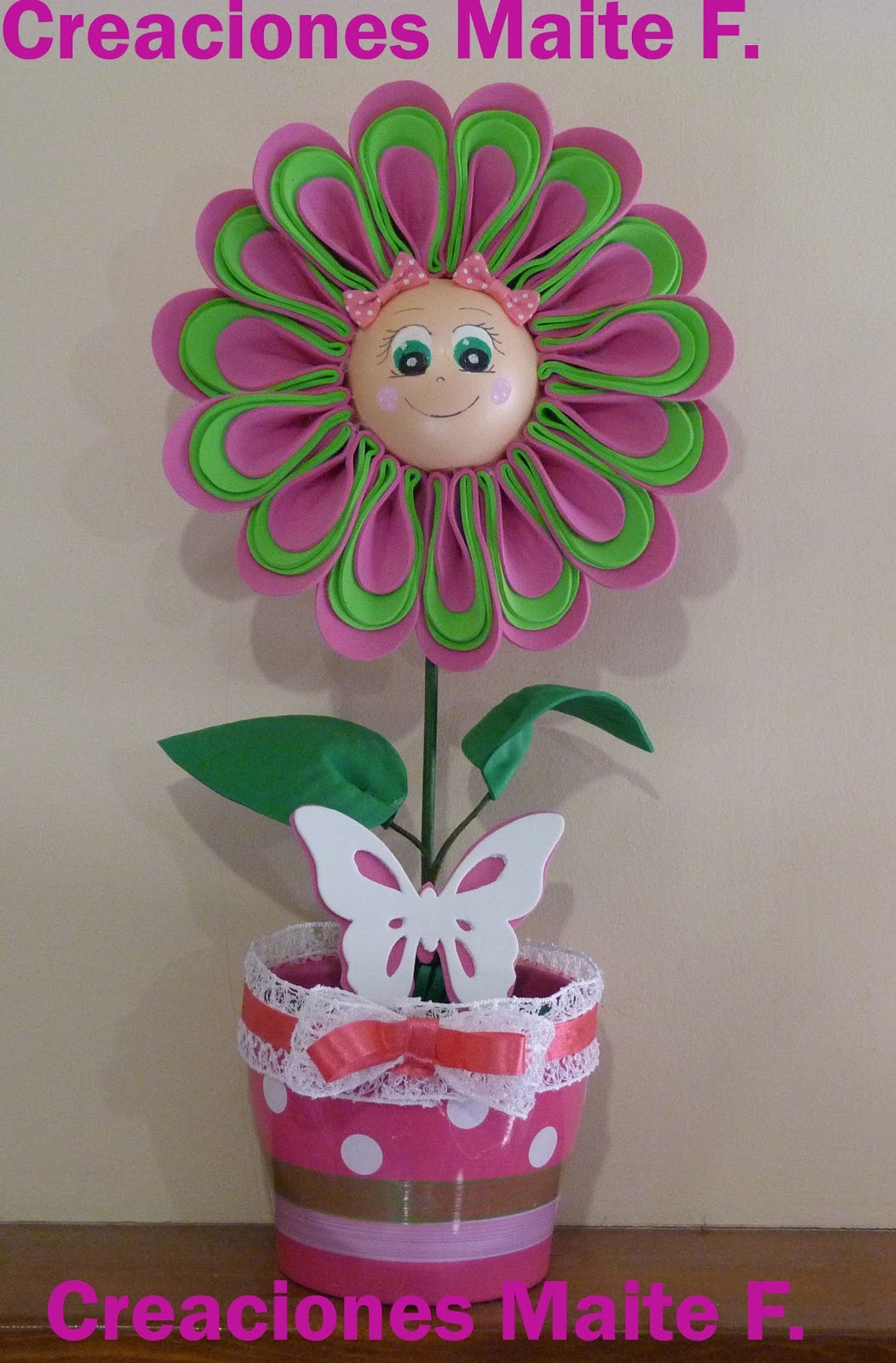 Manualidades y Creaciones Maite F. MARGARITA PERSONALIZADA EN GOMA EVA