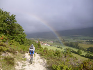 Descenso al pueblo de Egino