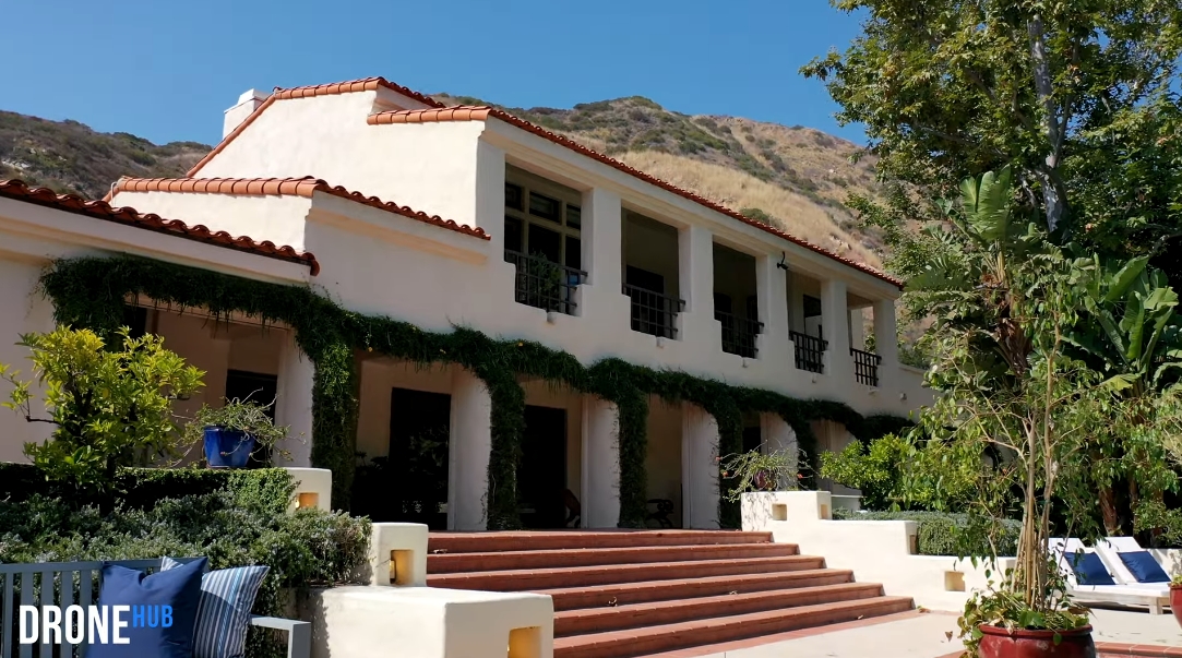 43 Interior Design Photos vs. 3201 Retreat Ct, Malibu, CA Luxury Mansion Tour