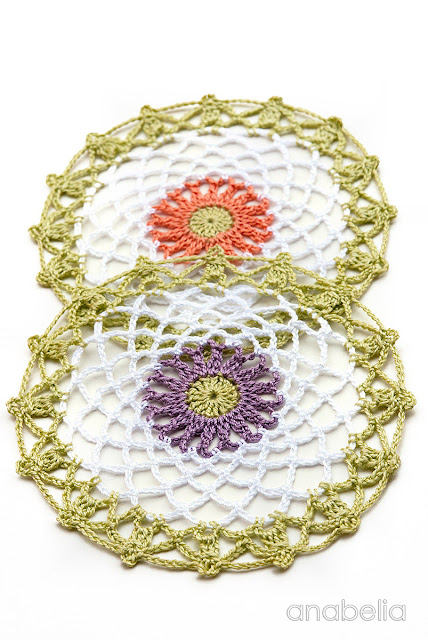 Mini crochet doilies free pattern, Anabelia Craft Design