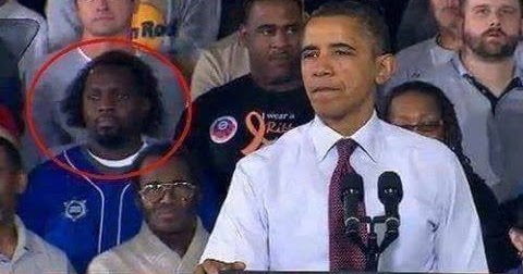 #LOL: Perfectly Timed Funny Picture ft. Barack Obama