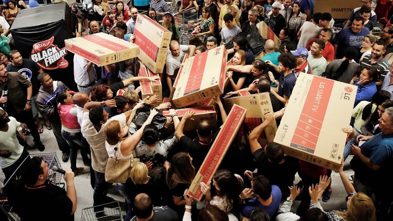 Comércio eletrônico fatura R$ 2,92 bilhões na Black Friday, aponta ABComm Comércio eletrônico fatura R$ 2,92 bilhões na Black Friday, aponta ABComm