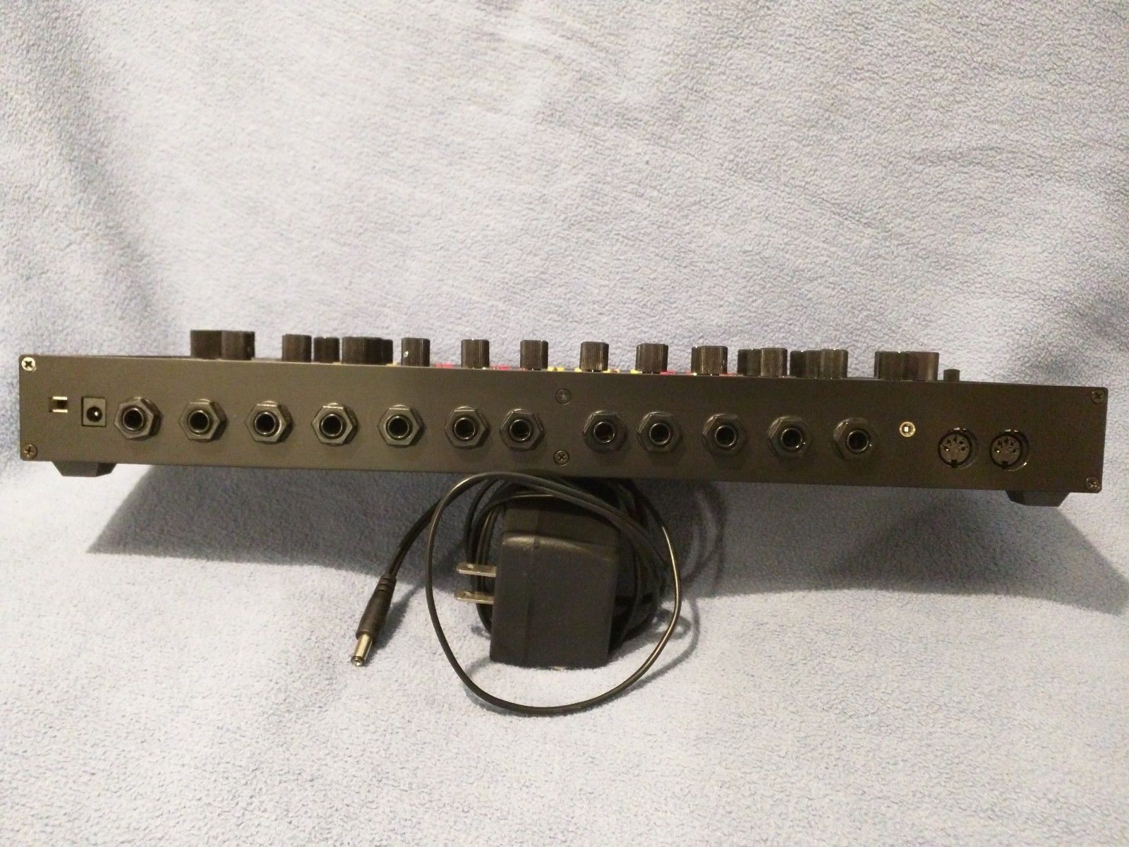 MATRIXSYNTH Acidlab Miami Analog Drum Machine