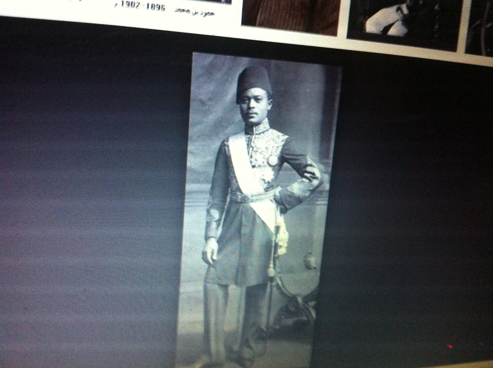 THE BLACK SOCIAL HISTORY BLACK SOCIAL HISTORY AFROZANZIBAR " ALI