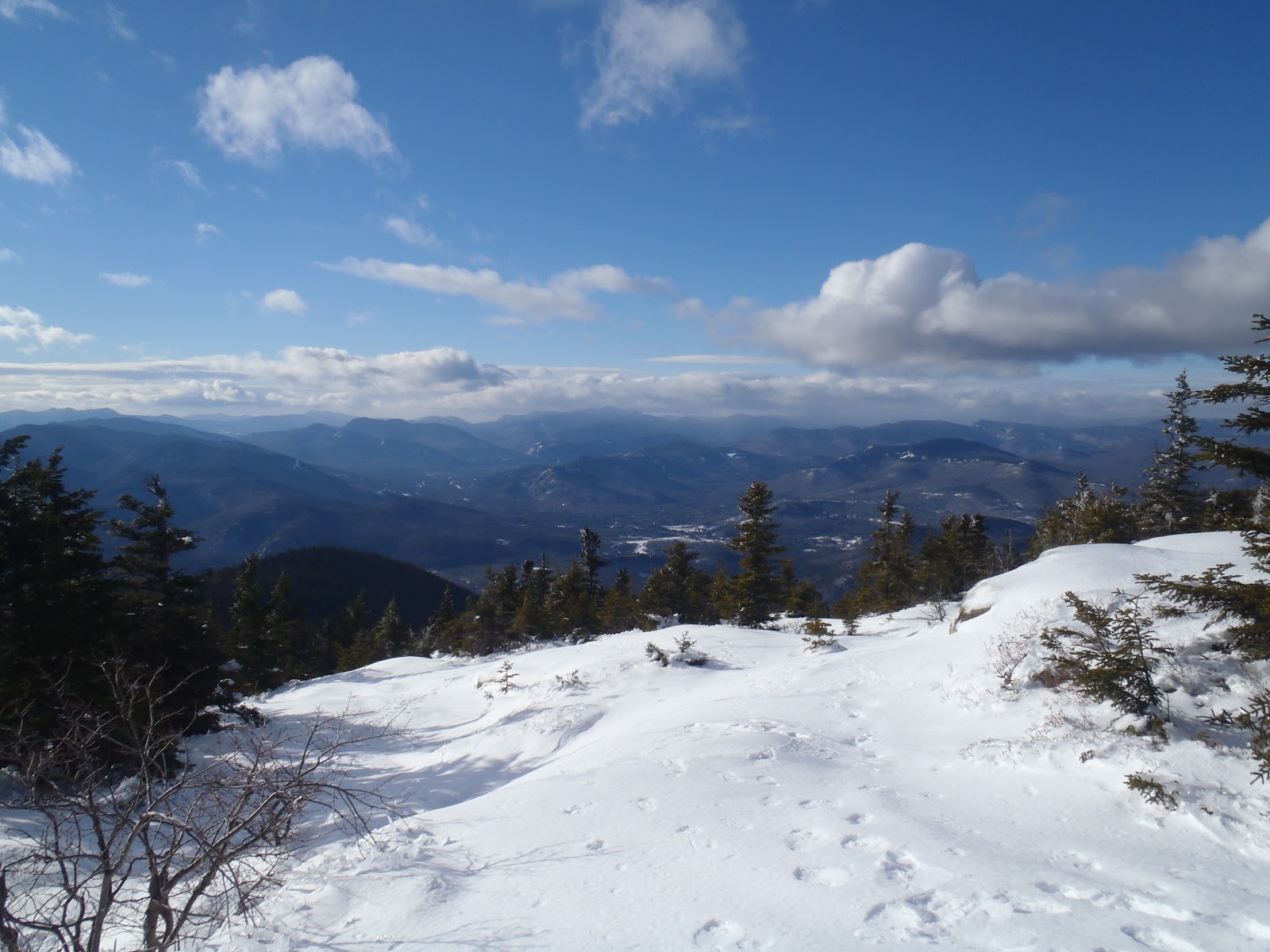 The Pursuit of Life Winter Hiking on Mt Kearsarge (North Conway), New
