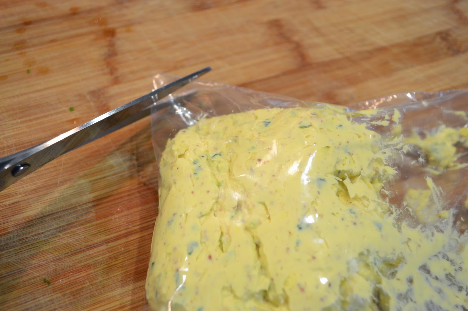 ...with a lil' twist: Greek Yogurt Deviled Eggs