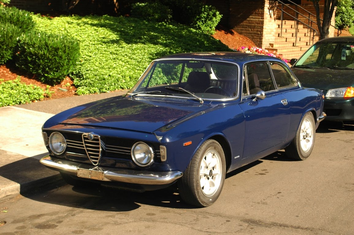 Old Alfa Romeo 61