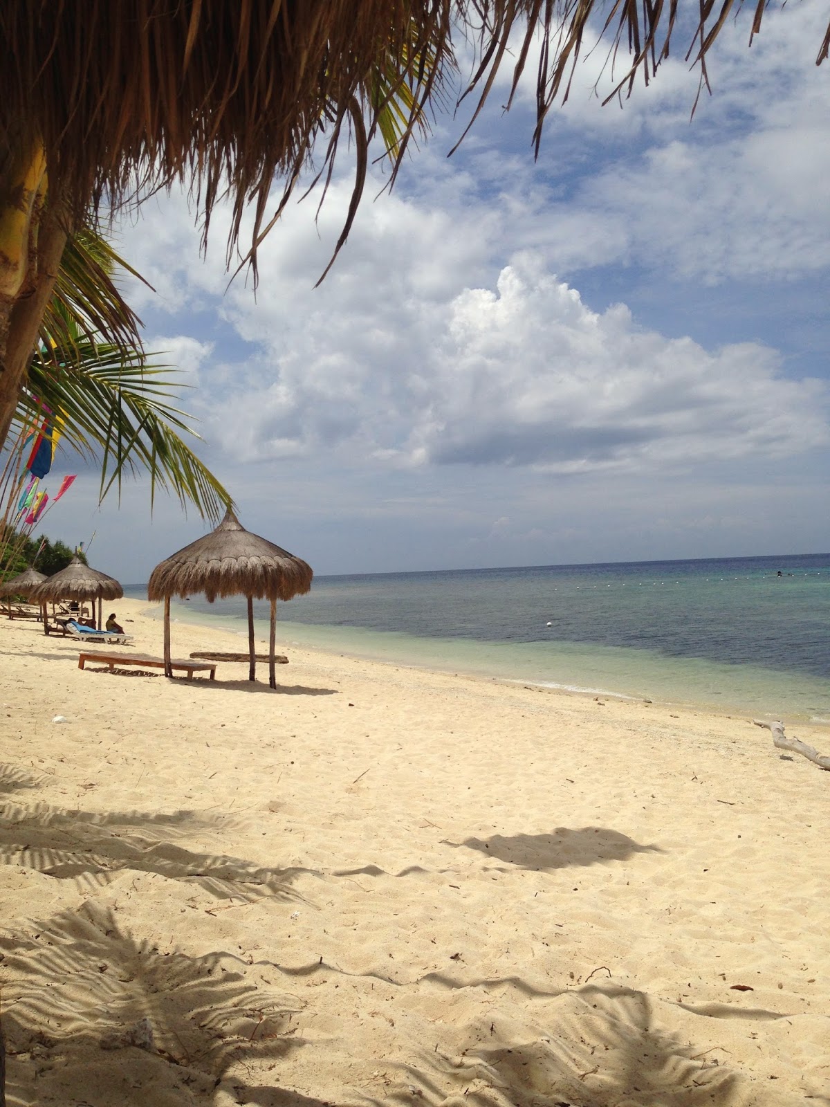 Cafe @ Tinapay: Review: Coco Grove Beach Resort