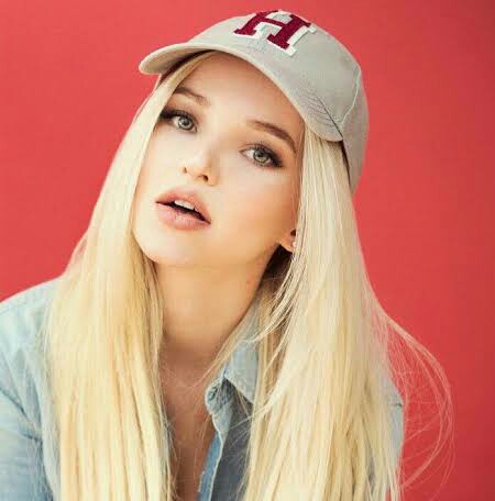 Famed Stars Dove Cameron Biography Body Statistics Family