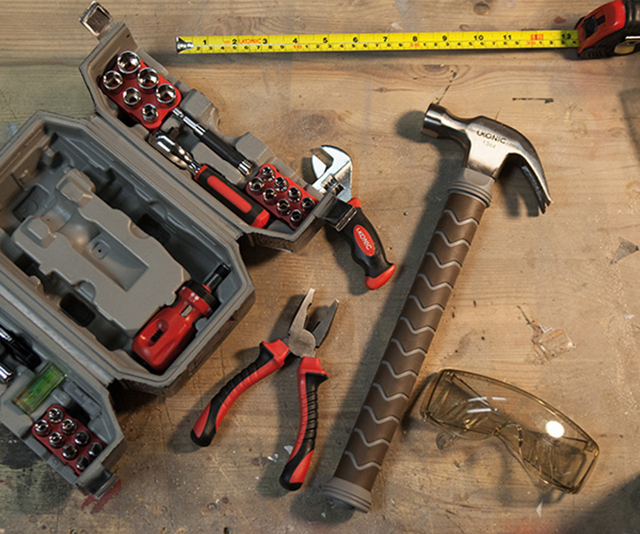 This Thor Hammer Case can 44Pieces of Tools Spicytec