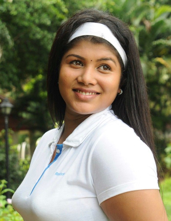 [Image: madhu_sri_hot_pics_235.jpg]