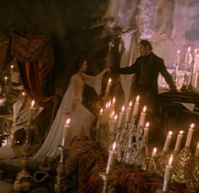 Elegant French Gothic Halloween Table Inspired by Phantom of the Opera ...
