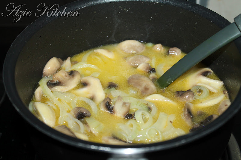 Chicken Chop With Mushroom Sauce Azie Kitchen