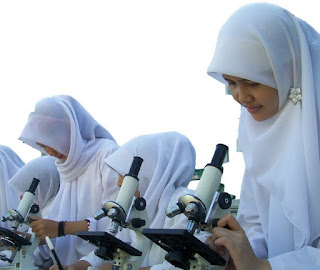 Kemenag: Madrasah Boleh Tarik Dana Dari Masyarakat