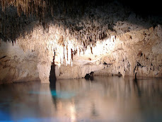 Cenote de los Dos Ojos (Riviera Maya)