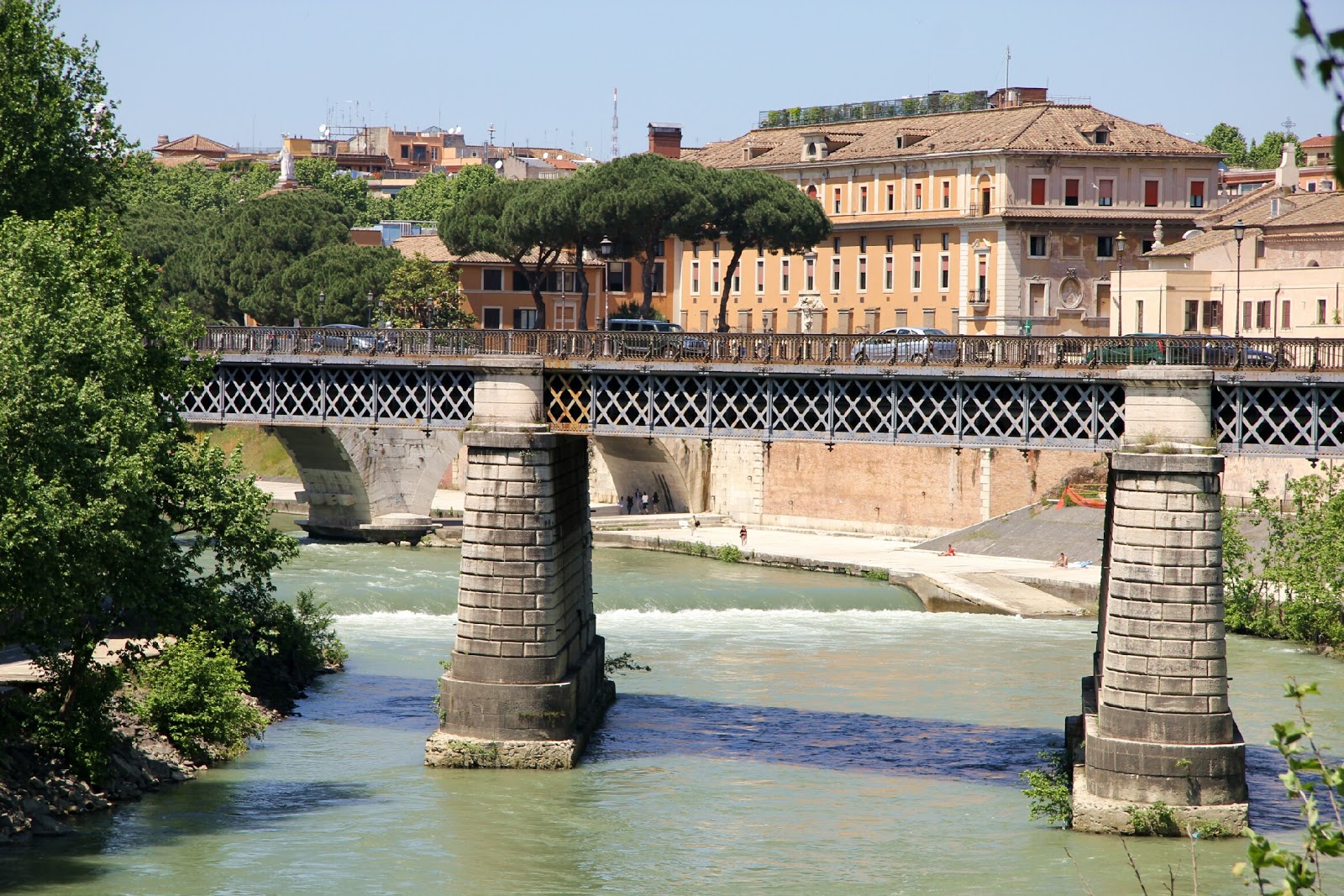 Rooman Halki Virtaava Joki