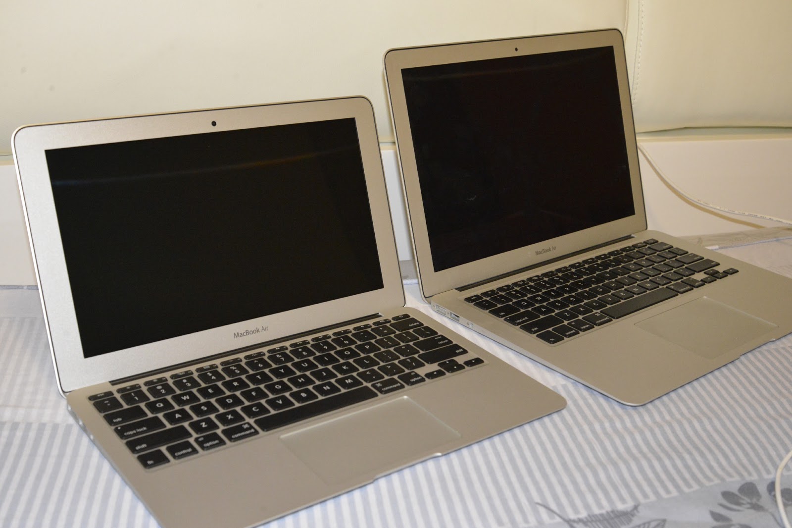 Jelly Q Macbook Air (Mid 2013) unboxing / Macbook air 11" & 13" size