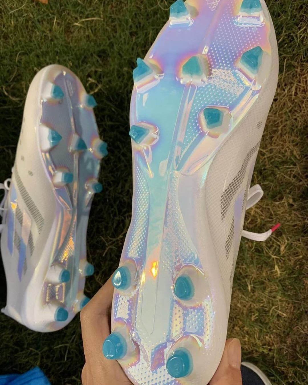 New Pictures: Ultra-Lightweight Adidas Adizero 2019 99g Boots Leaked - Footy Headlines
