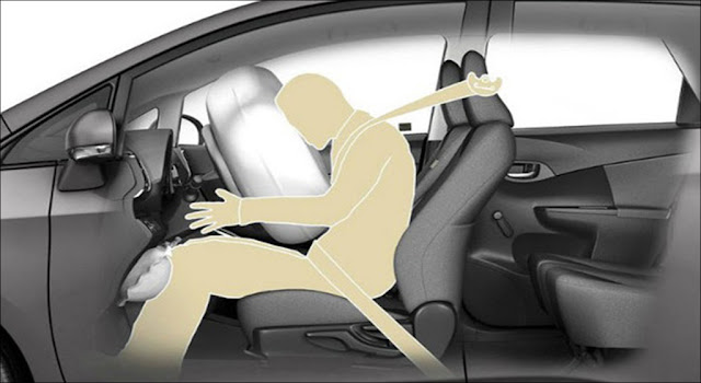 Túi khí và dây an toàn, hai thứ không được chủ quan bỏ qua khi lái xe