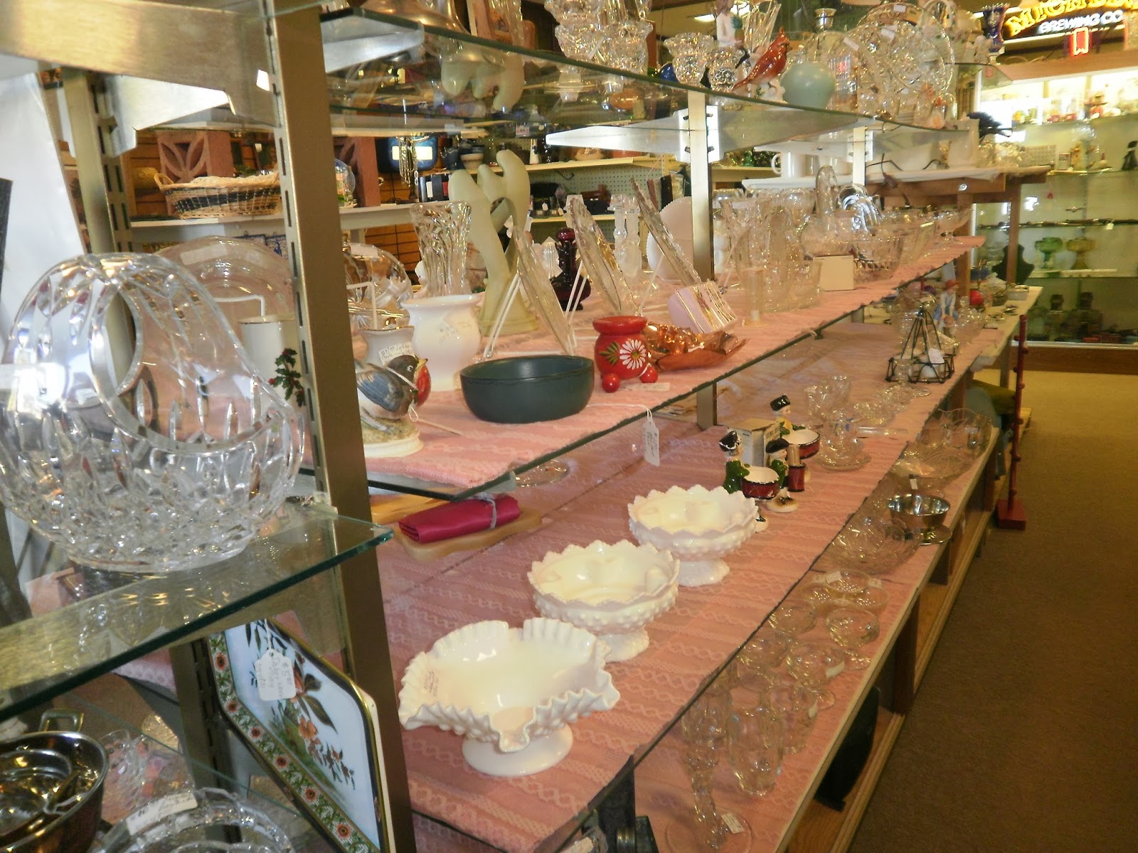 Main Street Antiques Hutchinson, MN Space Rental