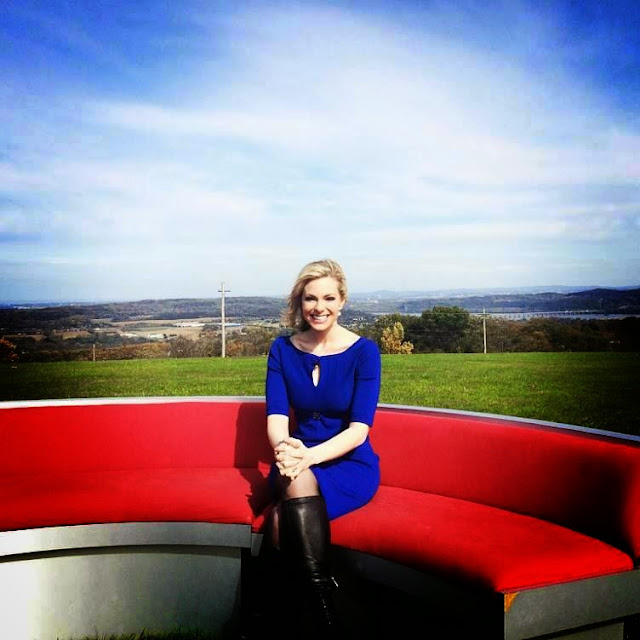 THE APPRECIATION OF BOOTED NEWS WOMEN BLOG JUST CAN'T GET ENOUGH OF