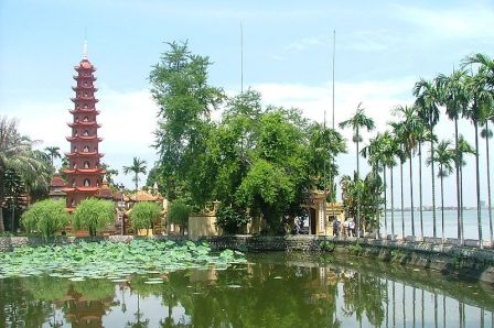 Pagoda Tran Quoc, Hanoi